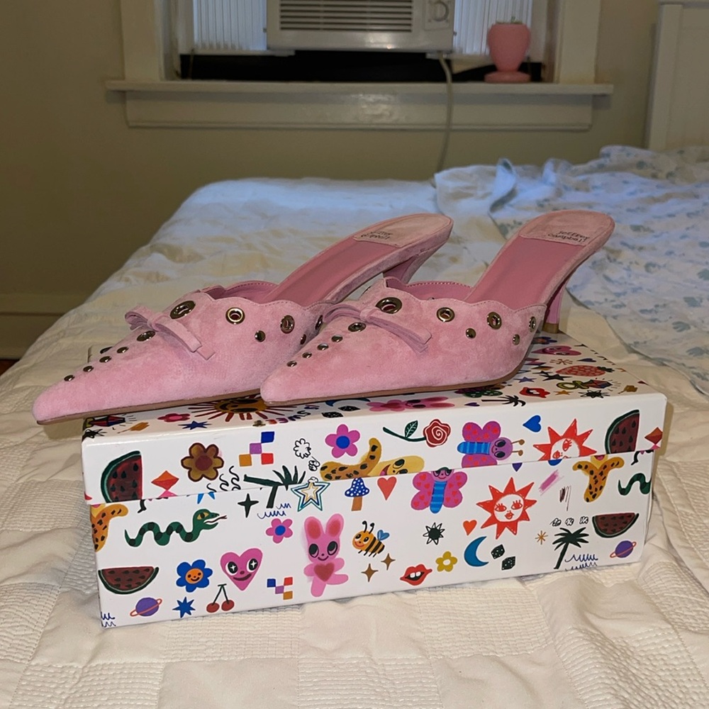 Jeffrey Campbell Gratis Pointes Toe Mule Shoe
